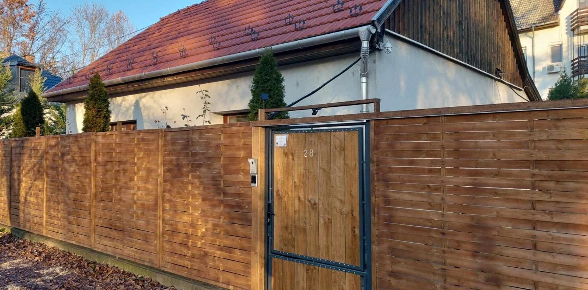 Ujszeged Apartman Bagian luar foto