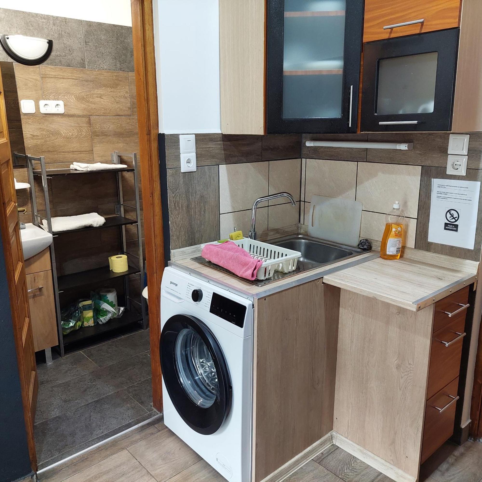 Ujszeged Apartman Bagian luar foto
