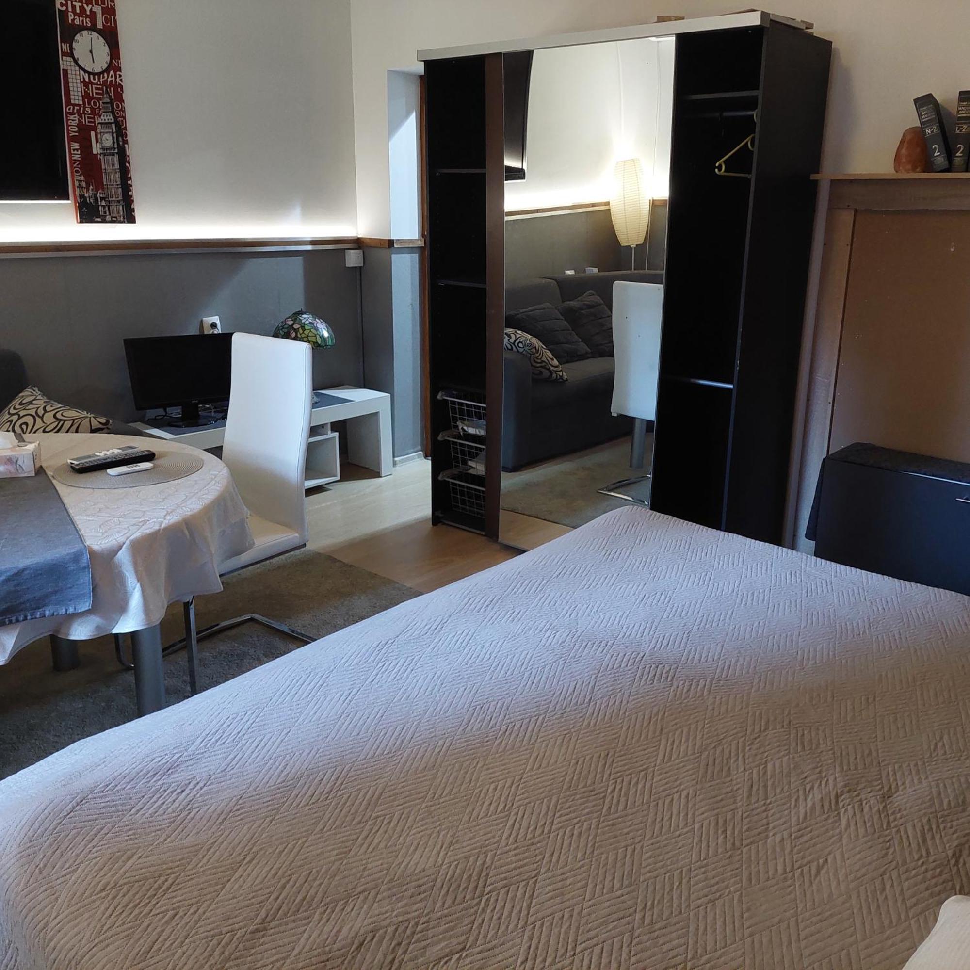 Ujszeged Apartman Bagian luar foto